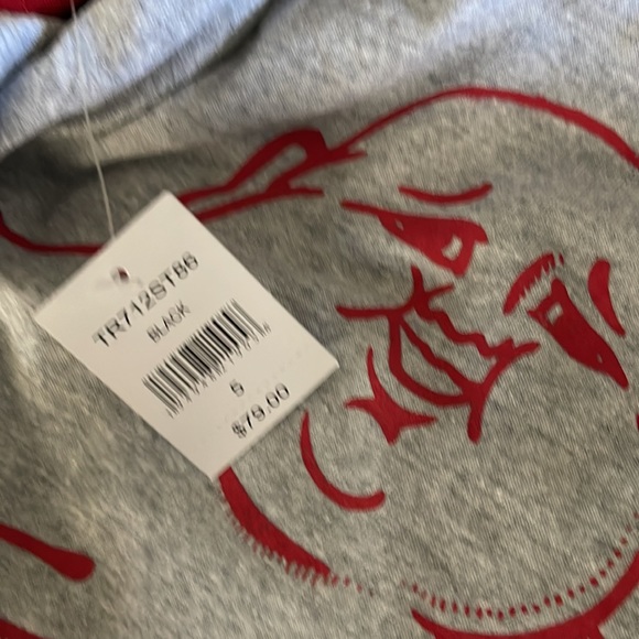 True Religion 3 piece short set size 5 - Picture 3 of 3